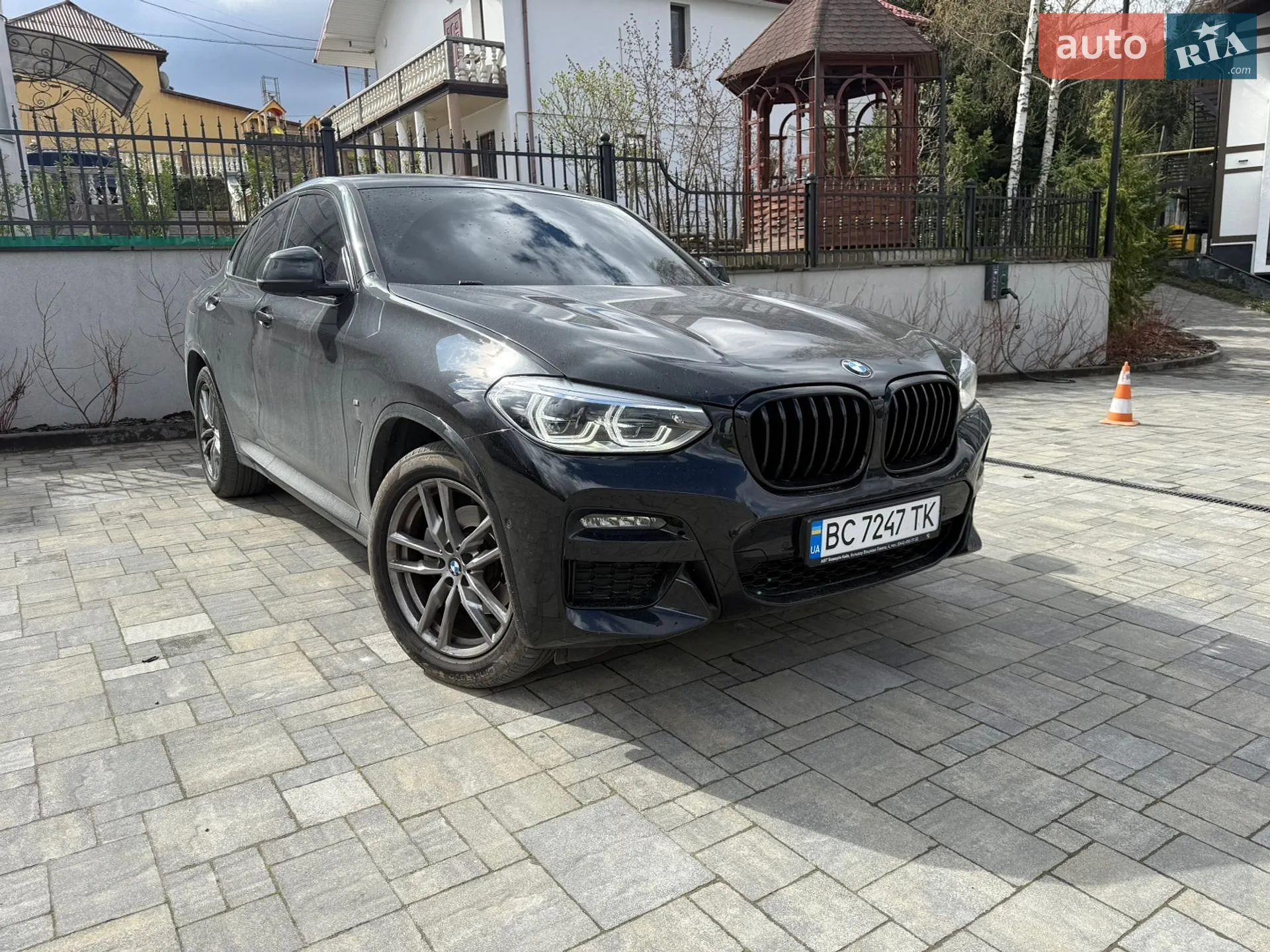 2021 BMW X4 - фото 1