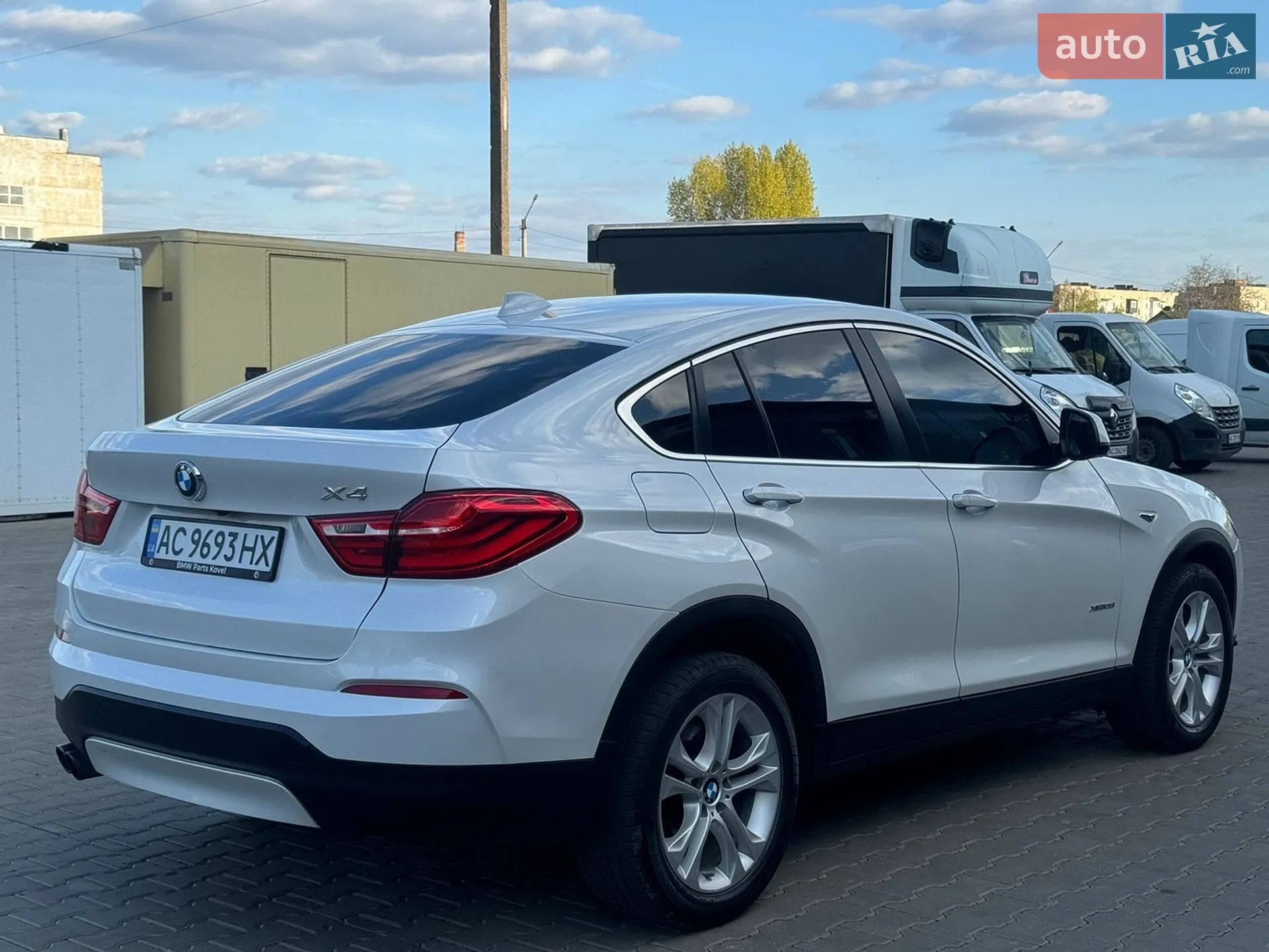 2015 BMW X4 - мініатюра 11