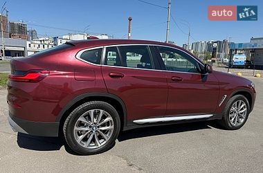 Внедорожник / Кроссовер BMW X4 2022 в Киеве