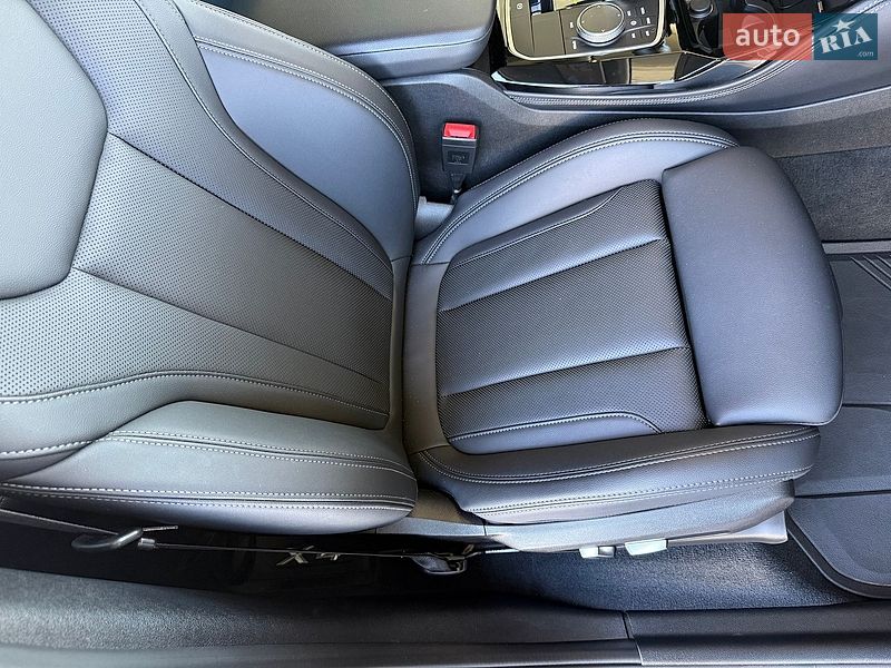Внедорожник / Кроссовер BMW X4 2022 в Киеве