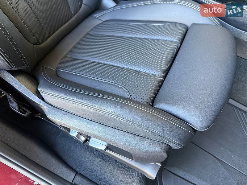 Внедорожник / Кроссовер BMW X4 2022 в Киеве