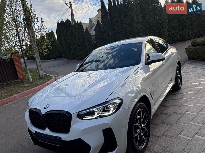 Внедорожник / Кроссовер BMW X4 2022 в Киеве