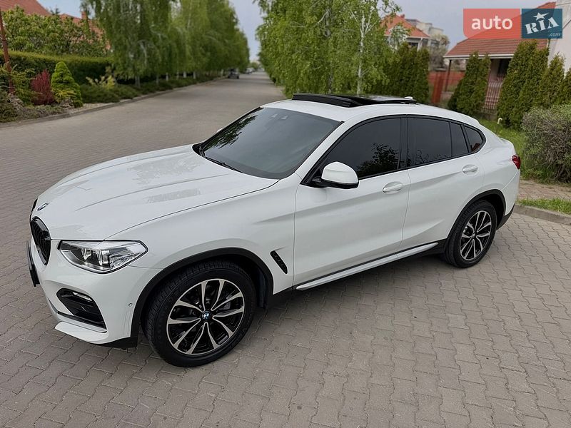 Внедорожник / Кроссовер BMW X4 2020 в Одессе