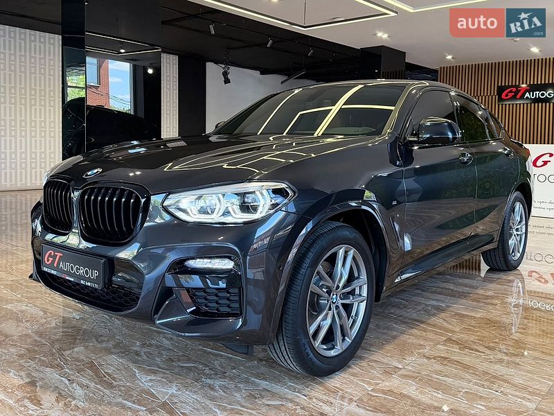 Внедорожник / Кроссовер BMW X4 2021 в Киеве