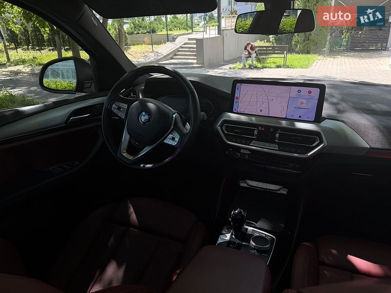 Внедорожник / Кроссовер BMW X4 2021 в Киеве