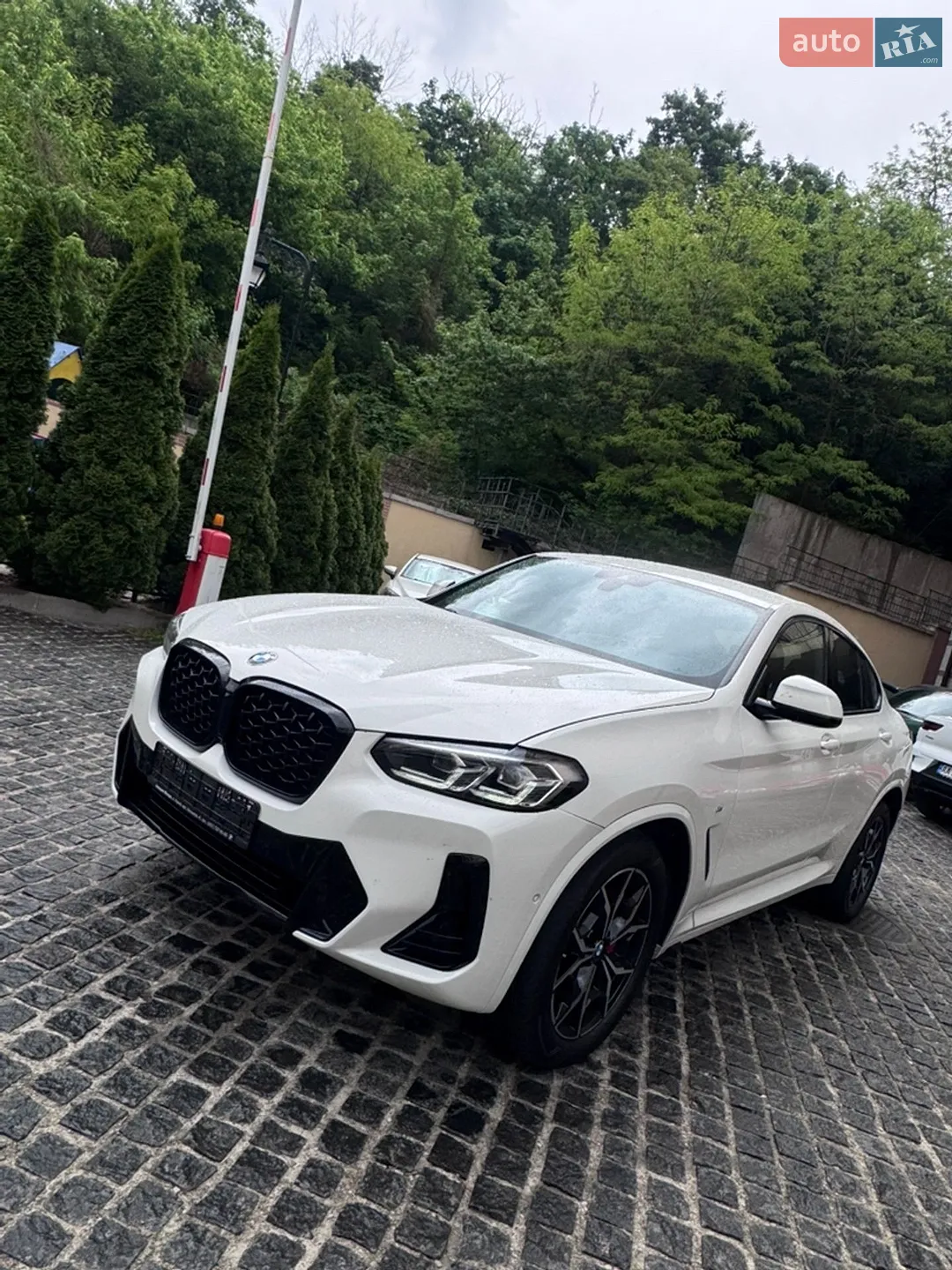 2022 BMW X4 - фото 1