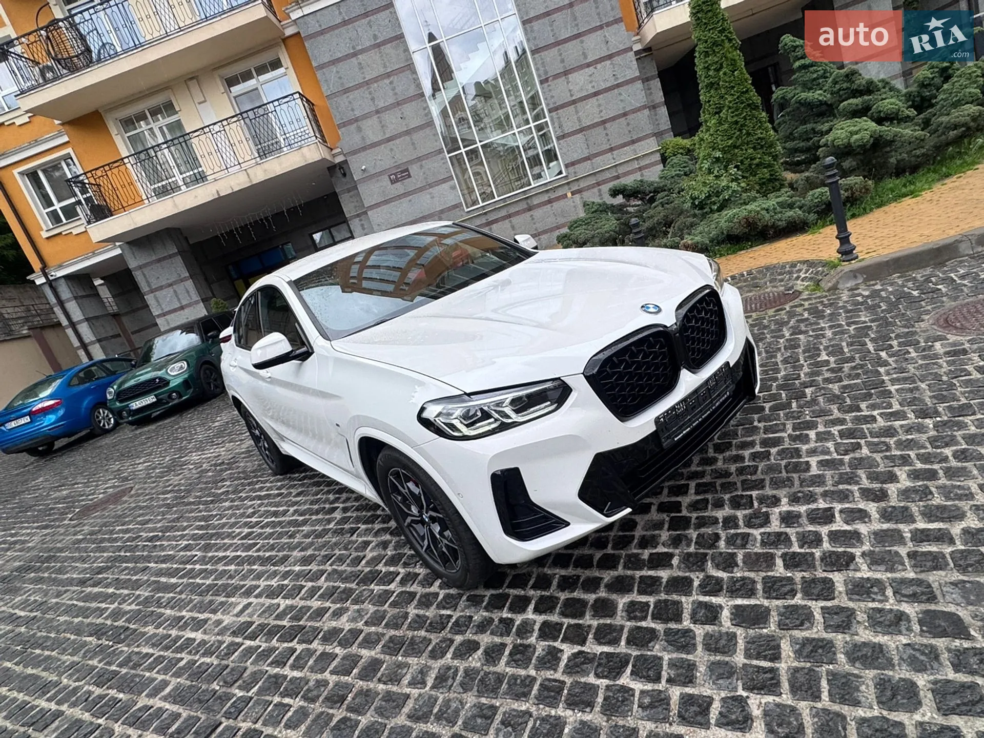 2022 BMW X4 - мініатюра 22