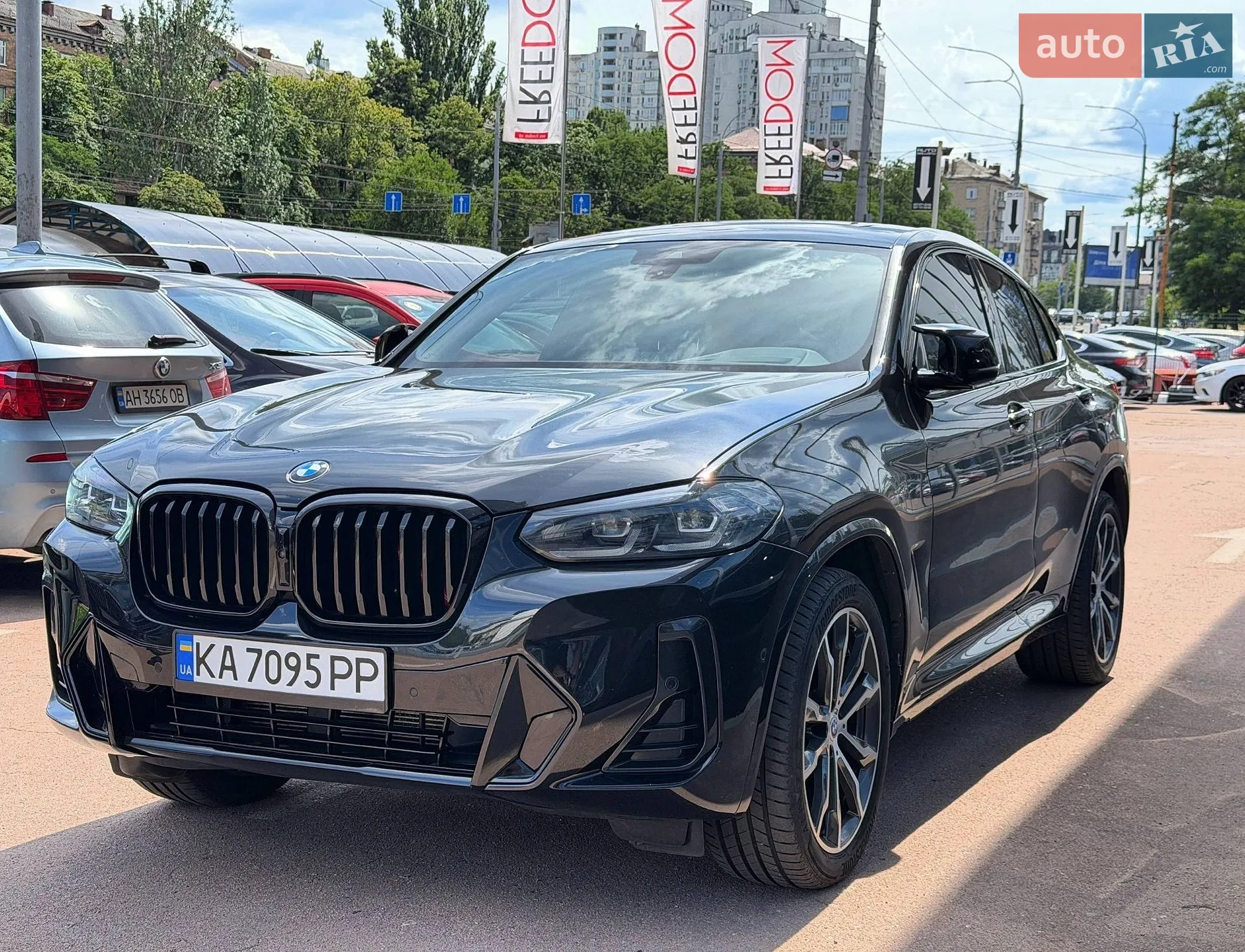 2021 BMW X4 - мініатюра 2
