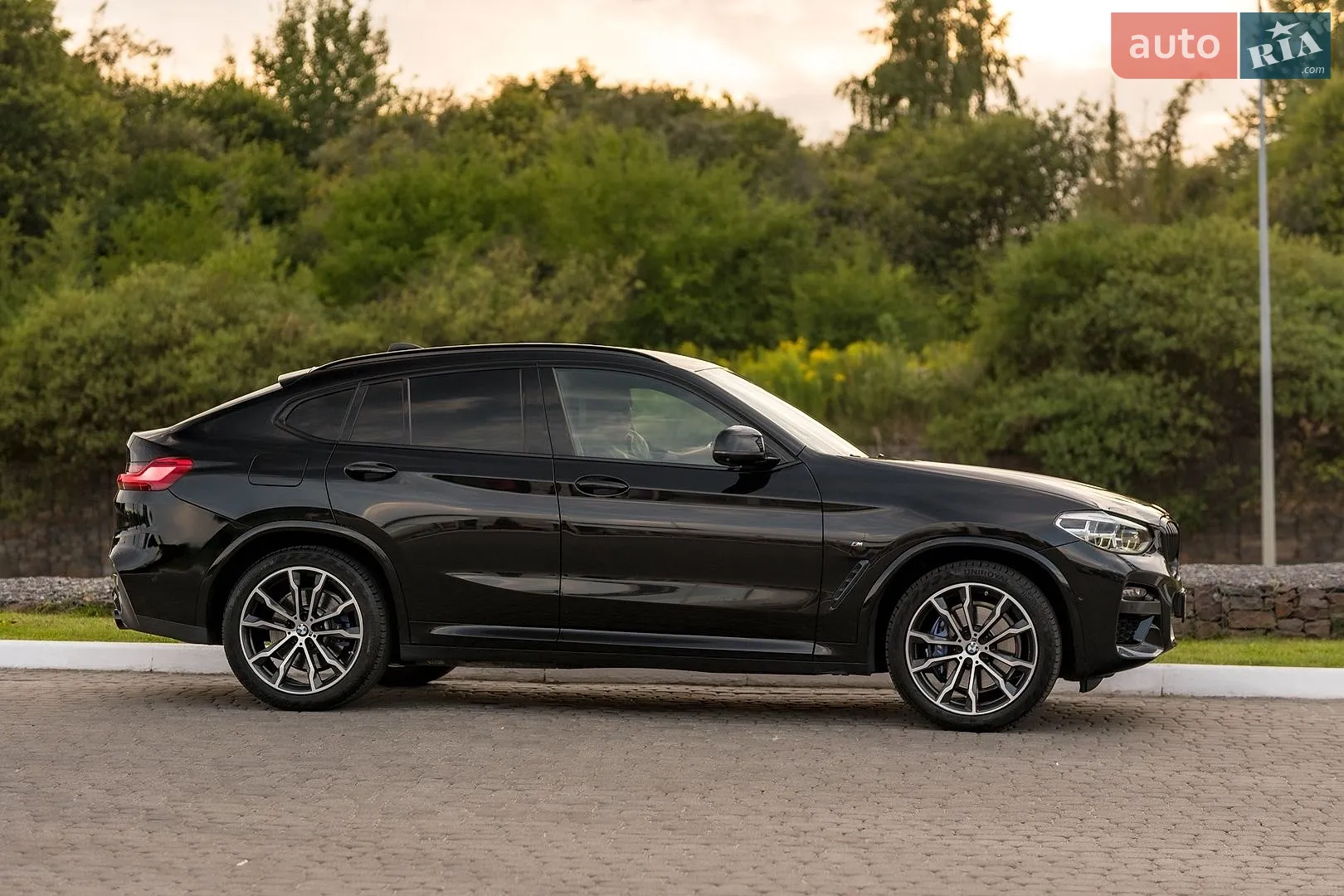 2020 BMW X4 - мініатюра 3