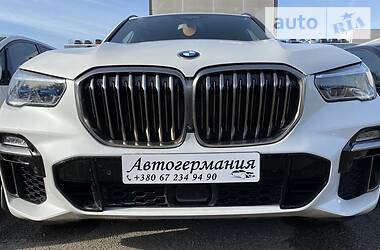 Позашляховик / Кросовер BMW X5 M 2019 в 