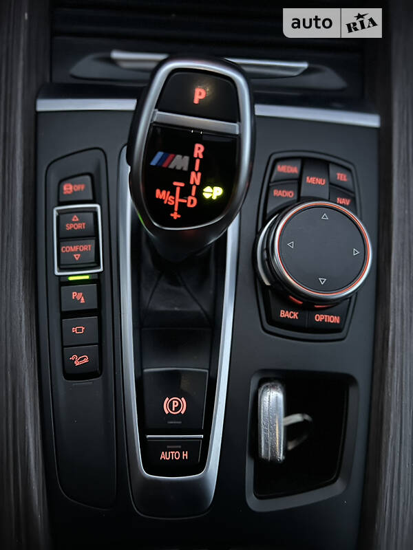 Позашляховик / Кросовер BMW X5 M 2015 в Дубні