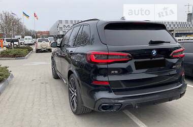 Внедорожник / Кроссовер BMW X5 M 2020 в 