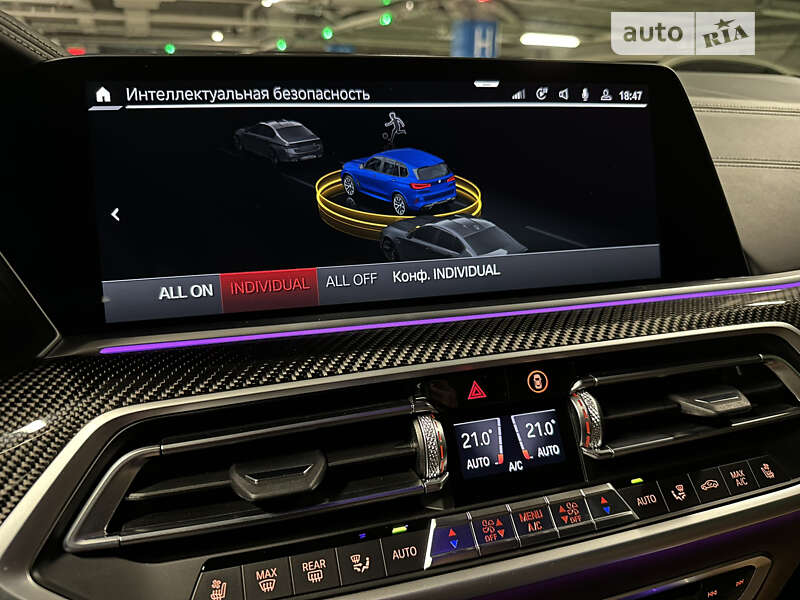 Внедорожник / Кроссовер BMW X5 M 2022 в Киеве