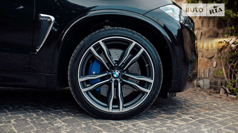 Внедорожник / Кроссовер BMW X5 M 2017 в Черновцах