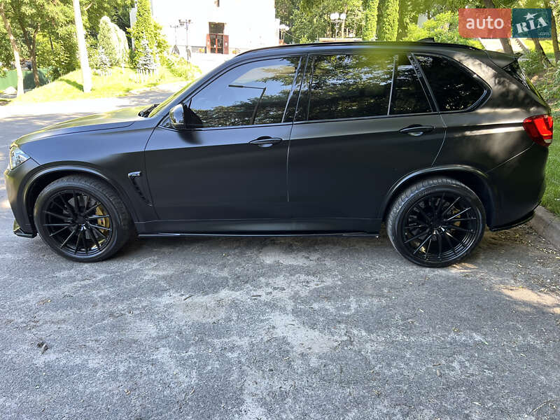 Внедорожник / Кроссовер BMW X5 M 2016 в Киеве
