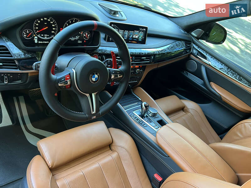 Внедорожник / Кроссовер BMW X5 M 2016 в Киеве