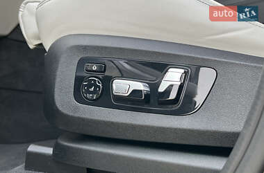 Внедорожник / Кроссовер BMW X5 M 2021 в 
