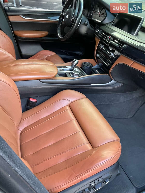 Внедорожник / Кроссовер BMW X5 M 2015 в Днепре