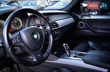Внедорожник / Кроссовер BMW X5 M 2011 в 