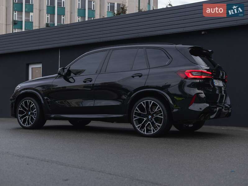 Внедорожник / Кроссовер BMW X5 M 2022 в Киеве