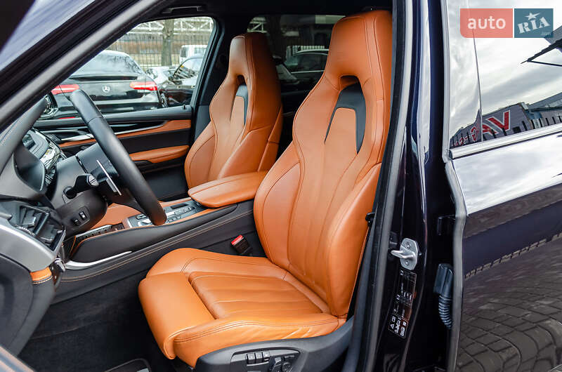 Внедорожник / Кроссовер BMW X5 M 2015 в Киеве