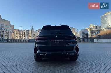 Позашляховик / Кросовер BMW X5 M 2023 в 