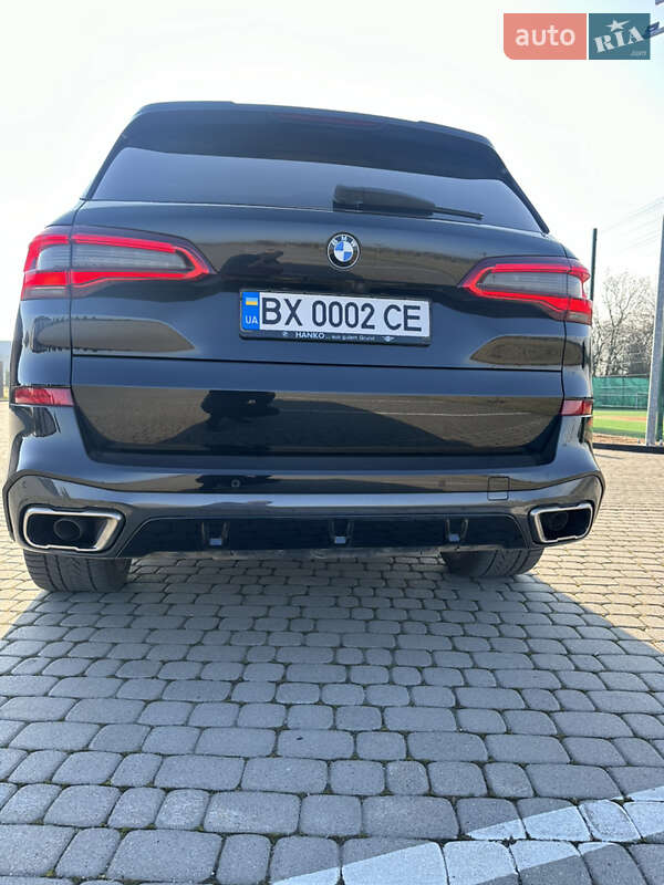 Внедорожник / Кроссовер BMW X5 M 2020 в Шепетовке