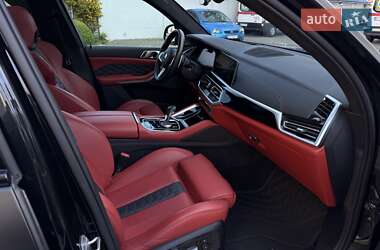 Внедорожник / Кроссовер BMW X5 M 2021 в 