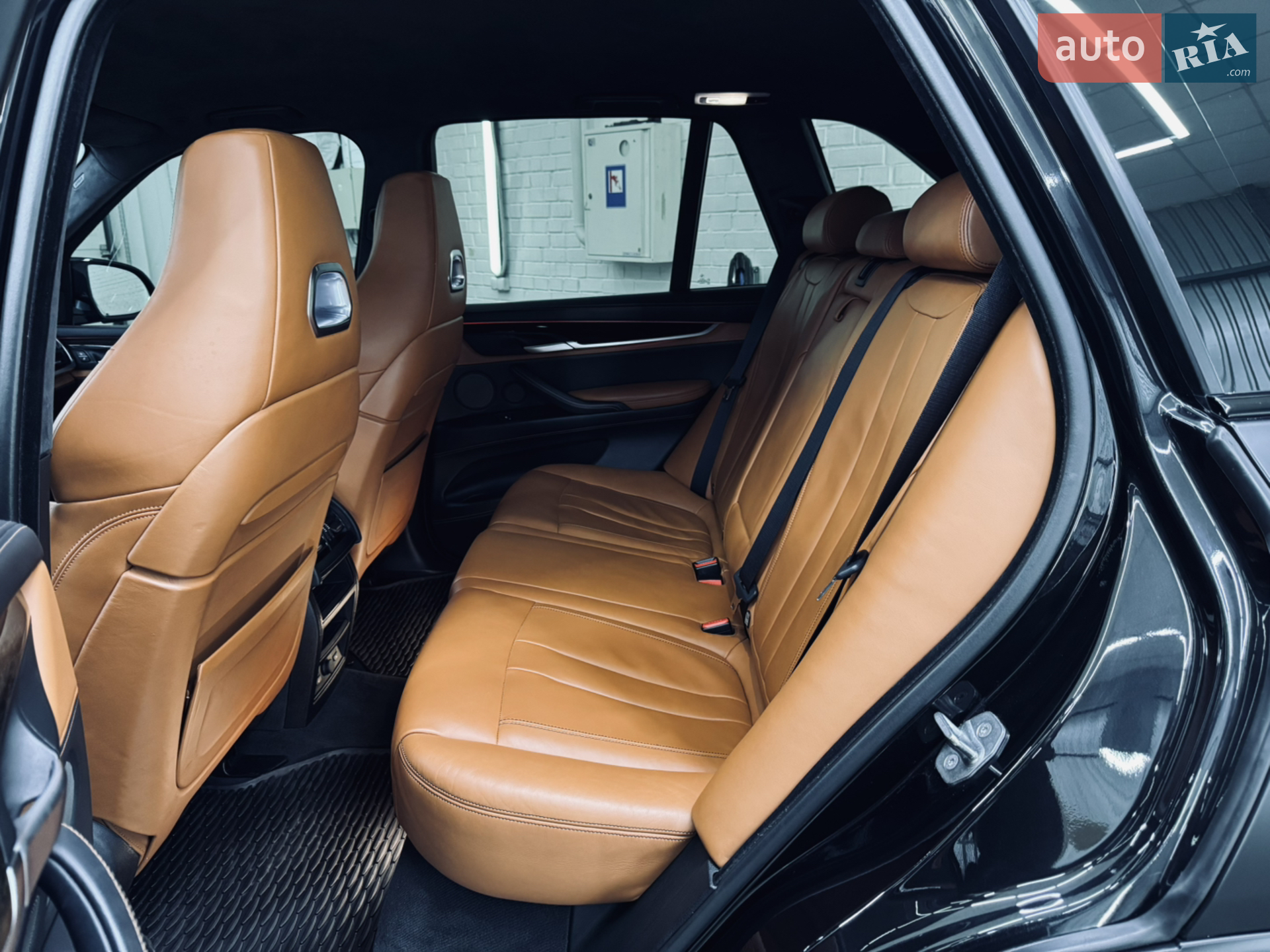 2015 BMW X5 M - мініатюра 37