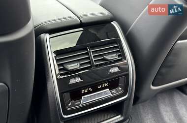 Внедорожник / Кроссовер BMW X5 M 2022 в 