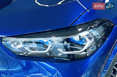 Внедорожник / Кроссовер BMW X5 M 2022 в 