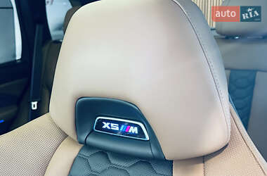 Внедорожник / Кроссовер BMW X5 M 2022 в 