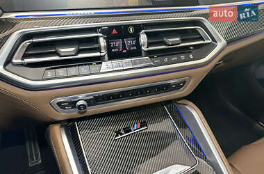 Внедорожник / Кроссовер BMW X5 M 2022 в 