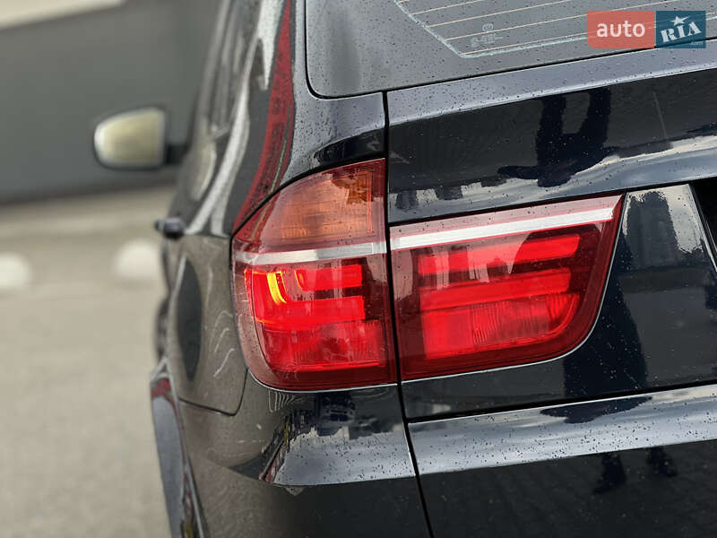 Внедорожник / Кроссовер BMW X5 M 2011 в Киеве
