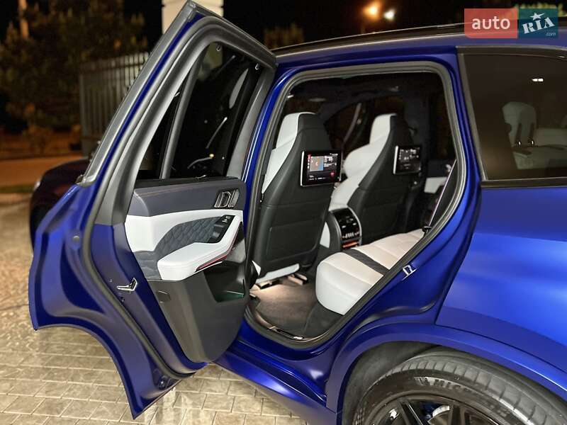 Внедорожник / Кроссовер BMW X5 M 2021 в Одессе