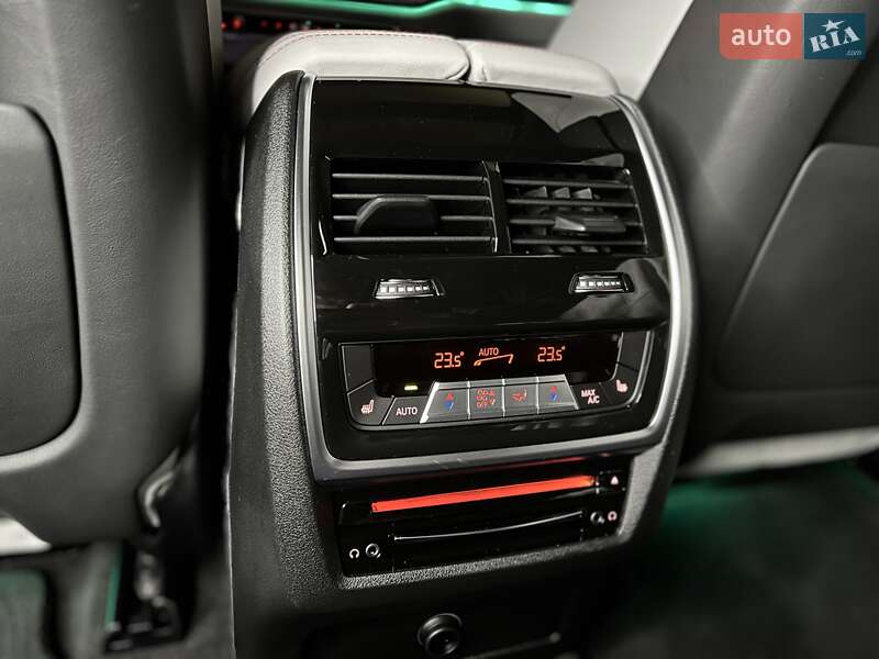 Внедорожник / Кроссовер BMW X5 M 2021 в Одессе