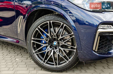 Позашляховик / Кросовер BMW X5 M 2020 в 