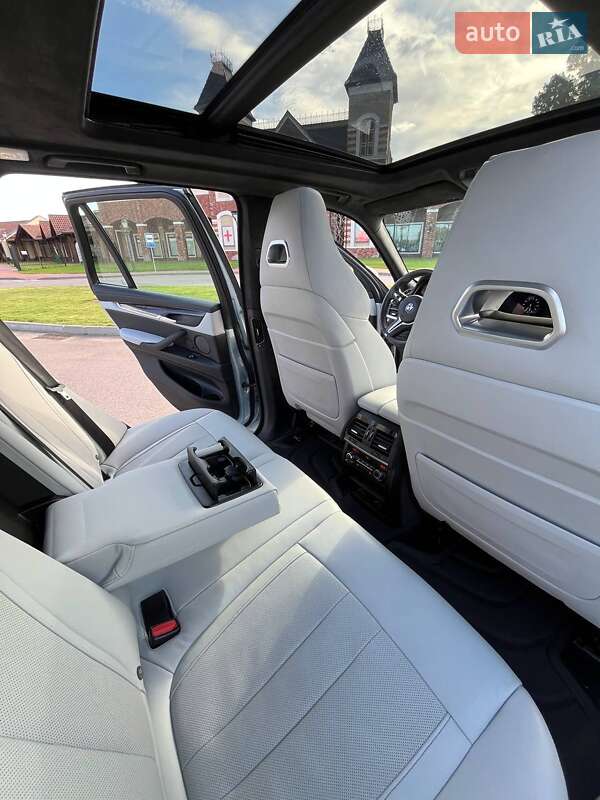Позашляховик / Кросовер BMW X5 M 2017 в Києві