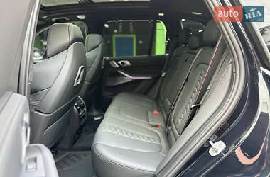 Позашляховик / Кросовер BMW X5 M 2023 в 