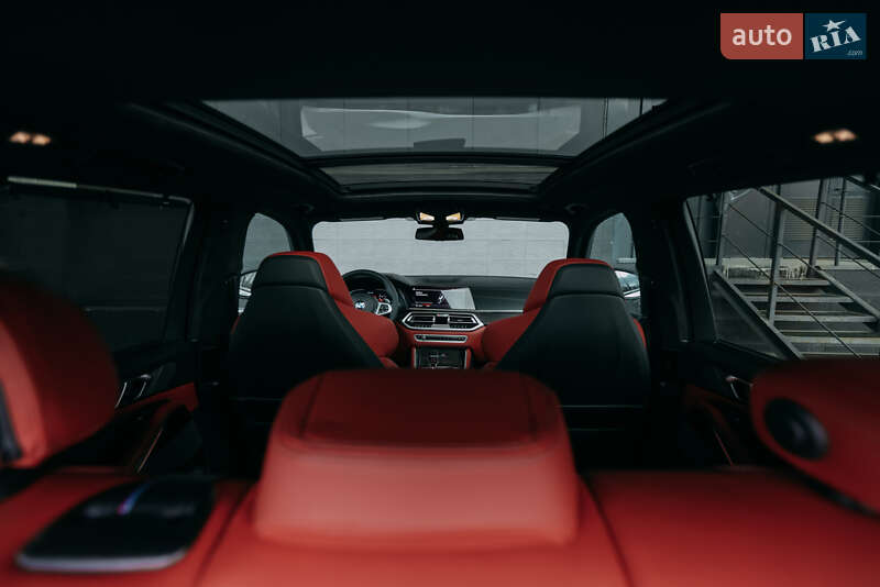 Внедорожник / Кроссовер BMW X5 M 2022 в Киеве