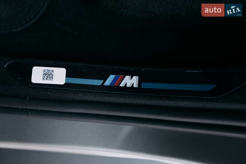 Внедорожник / Кроссовер BMW X5 M 2022 в Киеве
