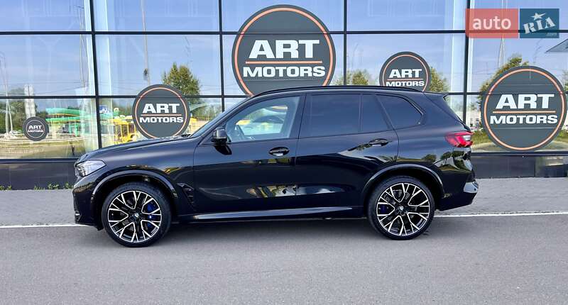 Внедорожник / Кроссовер BMW X5 M 2022 в Киеве