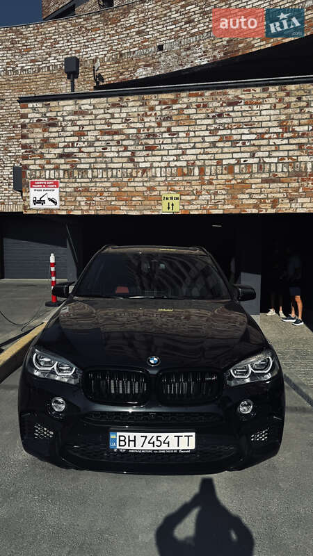 Внедорожник / Кроссовер BMW X5 M 2017 в Днепре