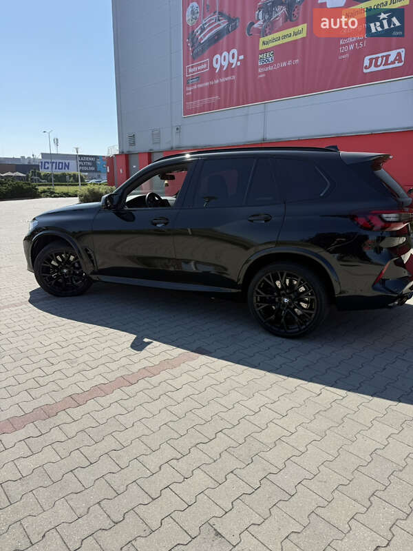 Позашляховик / Кросовер BMW X5 M 2021 в Івано-Франківську