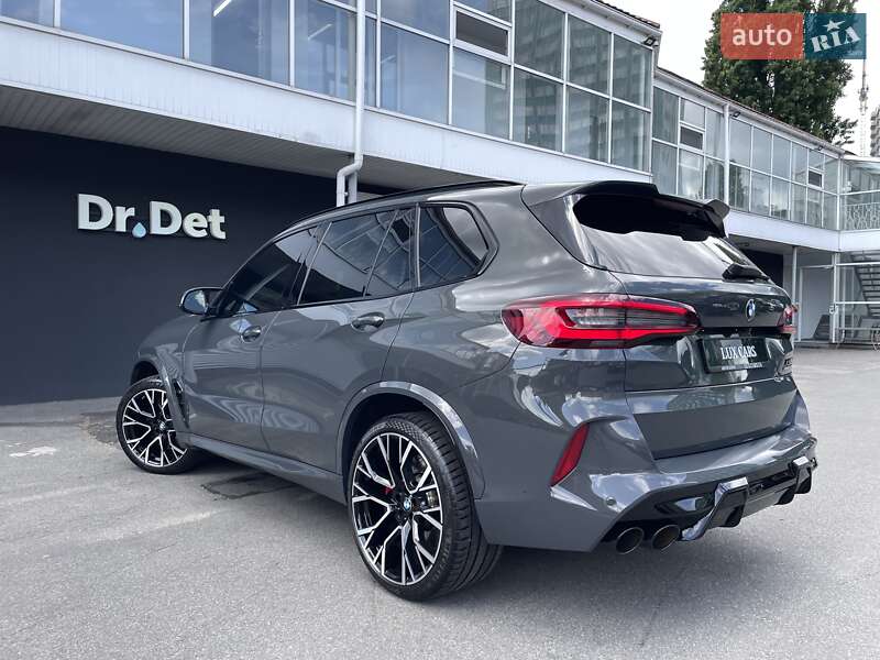 Внедорожник / Кроссовер BMW X5 M 2022 в Киеве