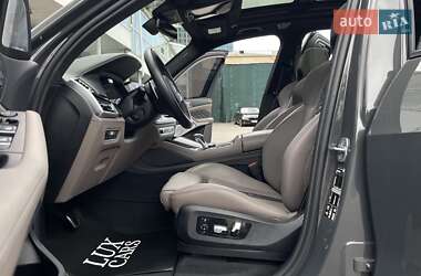 Внедорожник / Кроссовер BMW X5 M 2022 в 