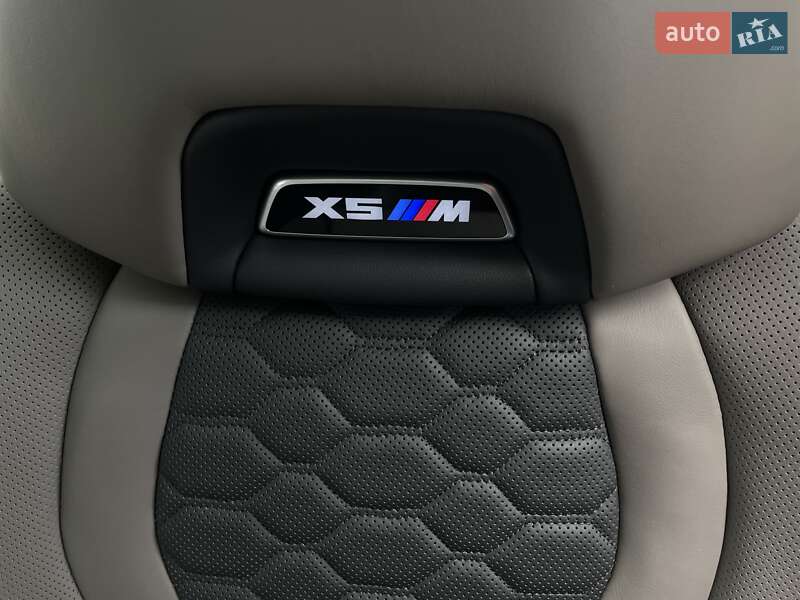 Внедорожник / Кроссовер BMW X5 M 2022 в Киеве