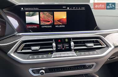 Внедорожник / Кроссовер BMW X5 M 2022 в 
