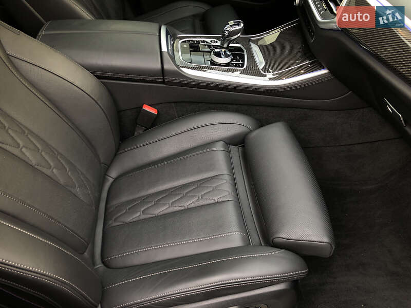 Внедорожник / Кроссовер BMW X5 M 2021 в Одессе