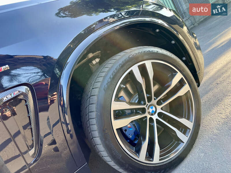 Внедорожник / Кроссовер BMW X5 M 2015 в Каменском